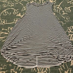 Pure & Good black and white striped flowy tank